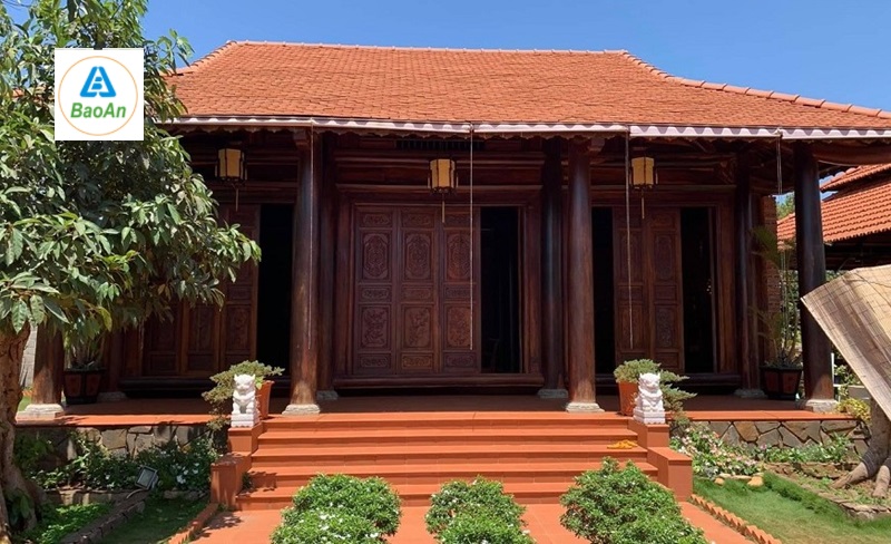 Nhà gỗ cổ truyền